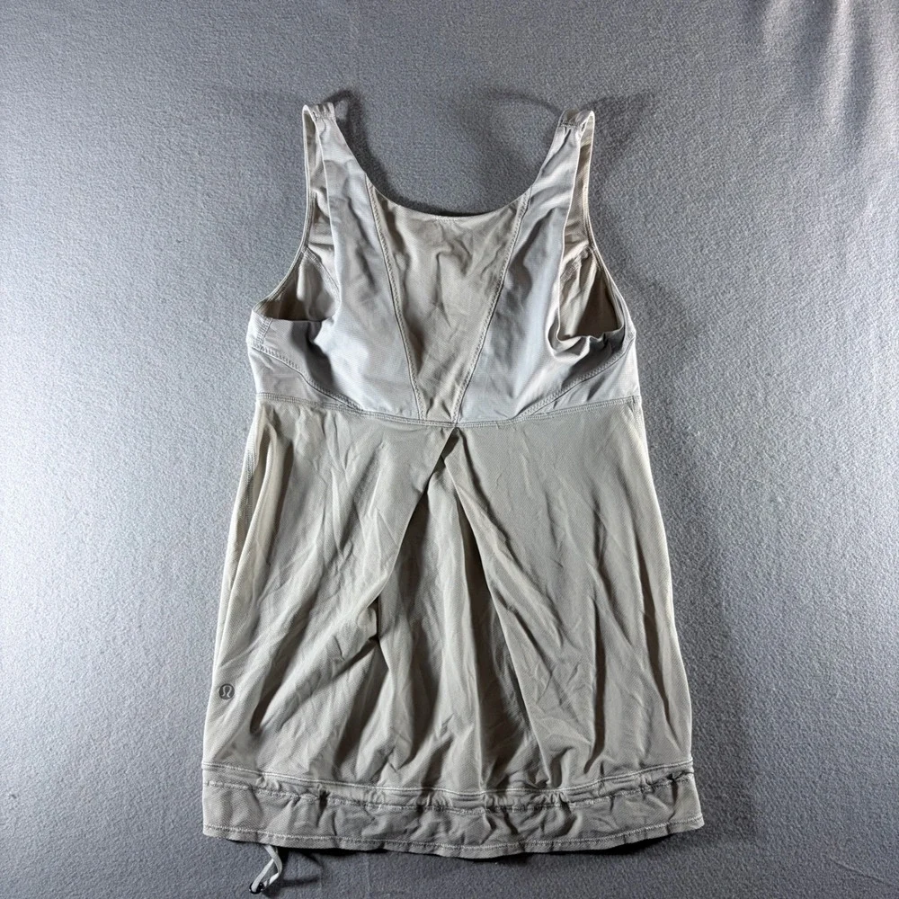 Lululemon No Limits Tank Top Beige Tan Size 8 Builtin Bra Pleated Back Racerback